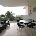 Family-Friendly - Spacious Balcony - Direct Beach