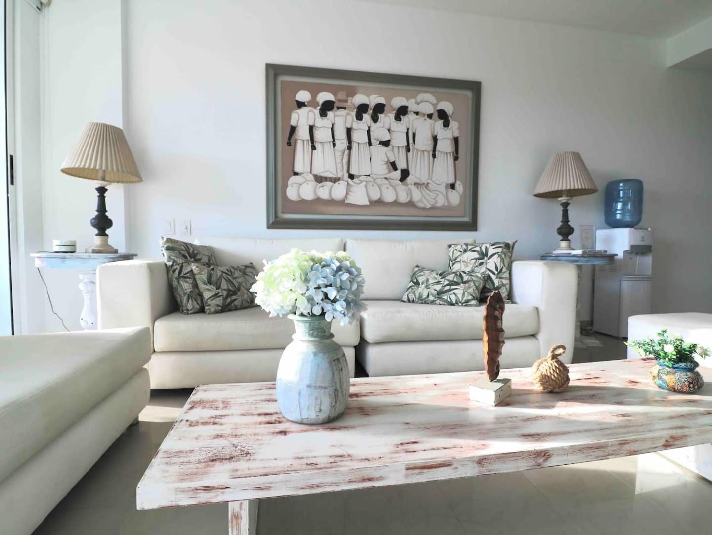 Family-friendly - Spacious Balcony - Direct